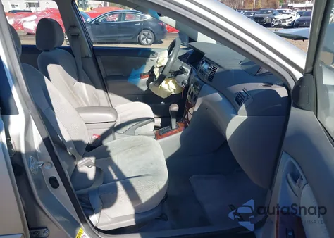 2004 Toyota Corolla Le из США, поврежденный, VIN 2T1BR38E04C230942